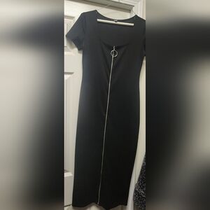 Black dress Papaya xtra large but made petite